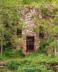 Welch Spring Hospital Ruins Ruins Hospital Places