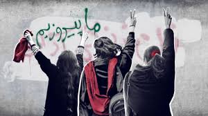 محمدجواد لاریجانی: تصمیم‌گیری درباره جنگ و صلح از اختیارات رهبر جمهوری اسلامی است