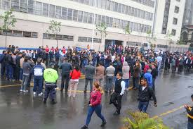 Instantes del moderado temblor percibido en lima hoy, 9 de setiembre de 2020. Temblor De Magnitud 4 6 Se Sintio Esta Tarde En Lima Noticias Agencia Peruana De Noticias Andina