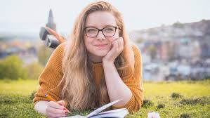 Gagap adalah kondisi di mana penderitanya mengalami gangguan dalam berbicara. Padanan Kata Adalah Sinonim Begini Penjelasan Beserta Contohnya Hot Liputan6 Com