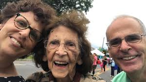 Ruth Gold of Plainview: Devoted matriarch found a niche working with  families