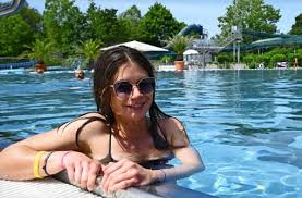 Für jeden geschmack ist etwas dabei, angefangen von den leckeren „ choriatiki, ein bauernsalat mit tomaten, gurken, schafskäse und dazu noch das selbstgemachte brot, was der chef höchstpersönlich backt. A8zojqlfagru4m