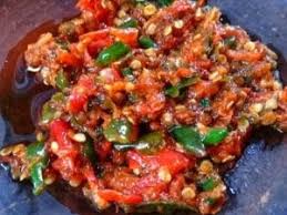 Rasanya yang gurih dan sambal pedas dengan berbagai level yang ditawarkan selalu menggugah selera siapa pun yang menyantapnya. 4 Resep Ayam Geprek Dengan Varian Istimewa Shopback