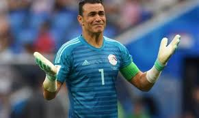 قال حارس المنتخب المصري عصام الحضري، إن طموحه يتمثل في حصول بلاده على مزيد من البطولات. Ø¹ØµØ§Ù… Ø§Ù„Ø­Ø¶Ø±Ù‰ ÙŠÙˆÙ‚Ø¹ Ø±Ø³Ù…ÙŠØ§ Ù„ÙØ±ÙŠÙ‚ Ø§Ù„Ù†Ø¬ÙˆÙ… ÙÙ‰ ØµÙÙ‚Ø© Ø§Ù†ØªÙ‚Ø§Ù„ Ø­Ø±