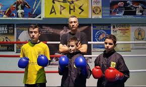 Έχει άλλα δύο αδέρφια, την αγγελική και τον κώστα. Sthn Patra Gia Agwnes To Tmhma Pygmaxias Allaboutaris Com