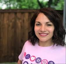 Laurie Gustafson's Instagram, Twitter & Facebook