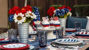 This setting combines the best of our red patriotic plates and napkins with red and silver bella cutlery for some patriotic perfection! 4th Of July Table Decor For A Star Spangled Celebration Ikorncrafts