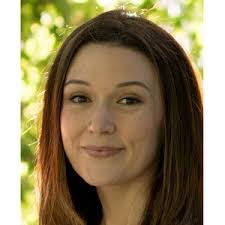 Lauren Davey's Instagram, Twitter & Facebook