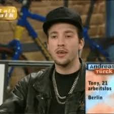 Schreibt es in die kommentare.wenn du leaks haben willst tritt der whatsapp gruppe bei und schreibe einem admin leak von. Frauenarzt Rapper Ohne Brille