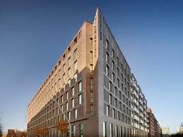 The hotel has family rooms. Hotels In Hamburg Top 5 Hotels In Hamburg Germany By Ihg Price From Eur 91 18