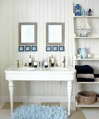 Badezimmer Deko Ideen Im Maritim Look Zum Selbermachen Strandhaus Badezimmer Badezimmer Innenausstattung Strandhausmobel