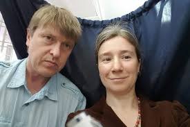 Екатерина шульман is on facebook. Ekaterina Shulman O Znakomstve S Muzhem Dumaesh Chto Vstupil V Perepisku O Nabokove A Potom Glyadish I Troe Detej