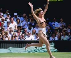 Streakers: When sport gets NAKED! - Daily Star