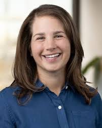 Peggy Henninger's Instagram, Twitter & Facebook