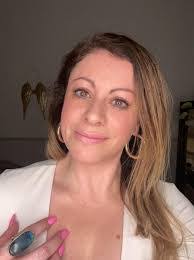 Natasha Milner's Instagram, Twitter & Facebook