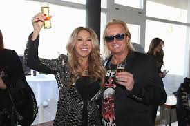 Prinz marcus von anhalt ist, ja, was ist er eigentlich? Promi Big Brother 2016 Prugelei Mit Robert Prinz Marcus Von Anhalt Legt Gegen Die Geissens Nach Mopo De Seite 2