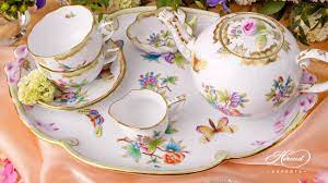 Tea Set For 2 People Queen Victoria Herend Experts Tea Tea Set Porcelain Tea Set