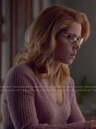 WornOnTV: Felicity's purple v-neck sweater