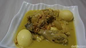 Gurih alami ayam yang dikolaborasikan bumbum rempah komplit, menjadikan makanan ini jago membuat lidah kecanduan. Cara Membuat Opor Ayam Kampung Untuk Buka Puasa Sebelum Idul Adha