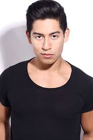 Эдриэн Фавела (Adrian Favela)