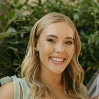 Alexandra Nigro's Instagram, Twitter & Facebook