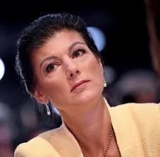 Sahra wagenknecht was born on july 16, 1969 in jena, german democratic republic. Linkes Bundnis Wie Sahra Wagenknecht Rot Rot Grune Traume Stort Welt