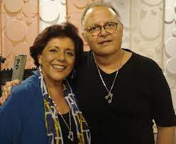 Foi apresentadora do programa diário sem censura, durante 20 anos na tv brasil. Leda Nagle Leda Nagle Comemora 25 Anos Do Programa Sem Censura La Estao Alguns Trechos De Algumas Entrevistas Daqui A Pouco Teremos Trechos De Todas Com Os Chamados Mehpores