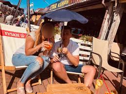 W czwartek wieczorem były rzecznik mon podziękował za pośrednictwem mediów społecznościowych za wszystkie wyrazy. Misiewicz Po Wyjsciu Z Aresztu Bierze Slub Oto Jego Wybranka Zdjecia Super Express Wiadomosci Polityka Sport