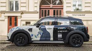 Share now bietet in köln und düsseldorf laut einem medienbericht bis auf weiteres keine das unternehmen, das aus der fusion von car2go und drivenow hervorgegangen ist, plant den. Mobile Streetart Von Drive Now W V