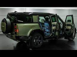 2024 Land Rover Defender 130 Luxury