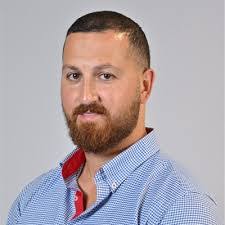 Dale Thrush's Instagram, Twitter & Facebook