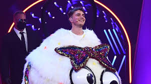 Watch episodes of #themaskedsinger on fox now or hulu anytime! The Masked Singer Finale 2020 Mike Singer Ist Der Wuschel