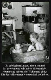In den jahren nach gründung der deutschen demokratischen republik am 7. 500 Menschen Aus Der Ddr Ideen Ddr Ostalgie Leben In Der Ddr