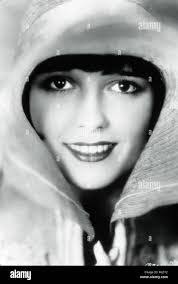 Doris Lovell's Instagram, Twitter & Facebook