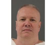 Ryan Giggs named as footballer at the centre of privacy row