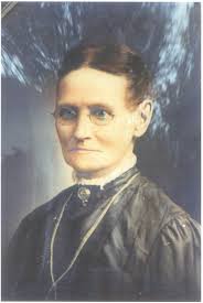 Anyone remember my grandmother, Helen Yeoman? She and her husband, Don,  lived