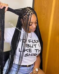 This is a beautiful and easy to wear look that will suit anyone. 27 Beautiful Box Braid Hairstyles For Black Women Feed In Knotless Braids Protective Style Hello Bombshell
