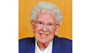 Rose Schweitzer's Instagram, Twitter & Facebook