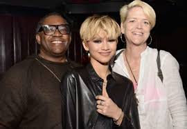 Even after ending their eight years of marriage, kazembe and claire are still close friends and parent. Zendaya Family Father Mother Sisters Brothers Boyfriends Grandmothers Nieces