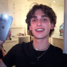 Johnnyorlando and Emily Skinner Edit