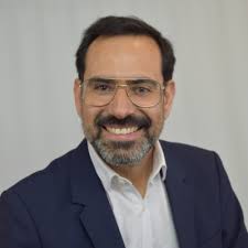 Quiero dedicar este post a explicar una aventura que poco a poco se acaba.  Entré hace casi un año en la fundación de The Charis Project en Tailandia,  en donde aprendí que