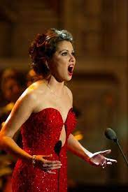 Welcome to the official facebook page of anna netrebko! Anna Netrebko Ballet Music Opera Singers Metropolitan Opera