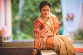 Apr 27, 2019 · saree is a purely women's clothing. Native Attires Of Various Communities In Sri Lanka Green Holiday Travels