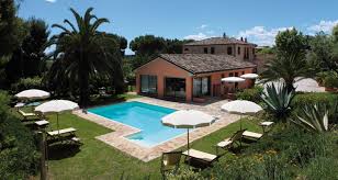 Agriturismo La Celeste Civitanova Marche Mc Agriturismo Piscina