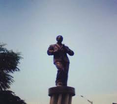 El escultor óscar noriega realizo esta estatua que fue inaugurada el 26 de septiembre de 2013, cuando tenía poco más de 2 años de fallecido. 35 Cosas Que Hacer Y Ver En Barranquilla Portal Explora