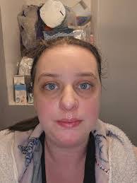 Lori Parra's Instagram, Twitter & Facebook