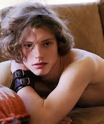 Chris Rayner's Instagram, Twitter & Facebook