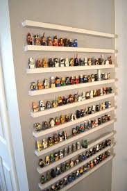 Unordnung Im Kinderzimmer Praktische Und Kreative Ideen Wie Man Kuscheltiere Und Spielzeug Aufraumt Lego Room Kids Room Wall Lego Bedroom