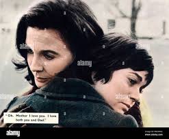 THE HAPPY ENDING, from left: Jean Simmons, Kathy Fields, 1969 Stock Photo