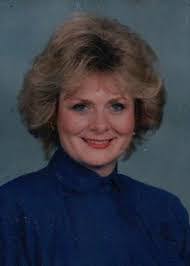 Gloria Shaw's Instagram, Twitter & Facebook